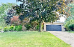3155 Mercury Drive, North Royalton, OH 44133