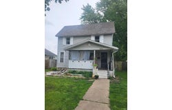 921 S 34th Street, South Bend, IN 46615