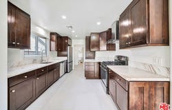 23008 Hamlin St, West Hills, CA 91307