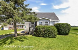 6737 Dixie Highway, Saginaw, MI 48722