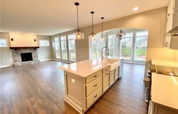 2411 Ledgestone Drive NW, Uniontown, OH 44685