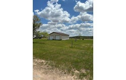 5th Hillcrest Drive, Belfield, ND 58622