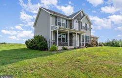 55 PINETREE DRIVE, DUNCANNON, PA 17020
