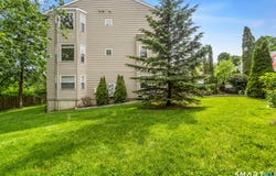 26 Miranda Lane, Stratford, CT 06615