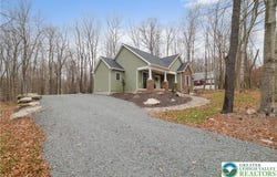 119 Tenicum Trail, Coolbaugh Twp, PA 18347