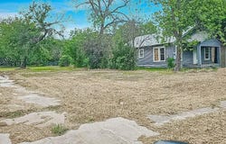 1705 1ST ST, Brownwood, TX 76801