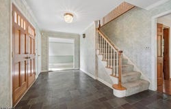 1 Ellyn Ct, Morris Twp., NJ 07960-4608