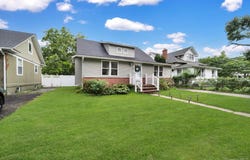 110 N Park Avenue, Bay Shore, NY 11706