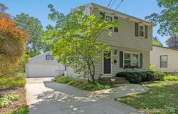 1330 Burke Avenue NE, Grand Rapids, MI 49505