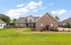 136 S Cypress Lake Boulevard, Madison, MS 39110