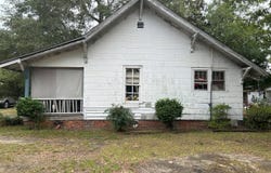 400 McNair Ave, Hartsville, SC 29550
