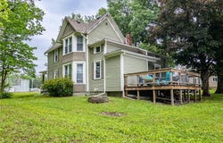 203 S Hughes Street, Hamilton, MO 64644