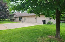 427 27TH STREET, GLADSTONE, MI 49837
