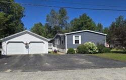 12 Sunset View, Sabattus, ME 04280