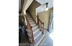 2611 Renfrew Way, Lansing, MI 48911