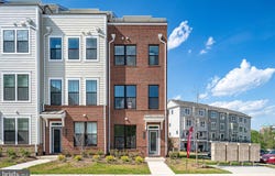 592 WATERMANS Drive, WOODBRIDGE, VA 22191
