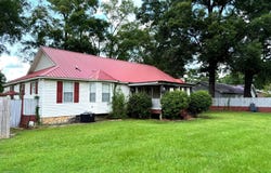 2308 NW 3RD Way, Fayette, AL 35555