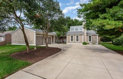 6383 Dummerston Court, Dublin, OH 43017