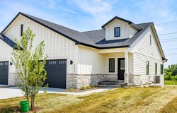 1202 Westview Drive, Huxley, IA 50124