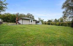 48 Sulphur Rd, New Castle, KY 40050
