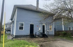 19-21 Hendricks Place, Indianapolis, IN 46201