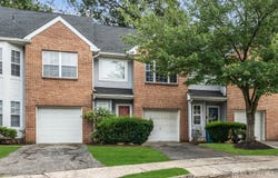 219 Hidden Woods Court, Piscataway, NJ 08854
