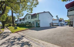 1255 N Los Robles Ave, Pasadena, CA 91104