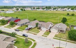 11431 E 110th Place N, Owasso, OK 74055