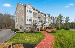 46 Acadia Lane, Exeter, NH 03833