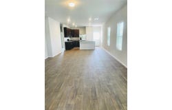 117 Huckleberry Ln, Elgin, TX 78621