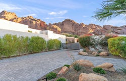 5724 N ECHO CANYON Drive, Phoenix, AZ 85018