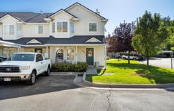 1027 E SARA Ln S, Ogden, UT 84404