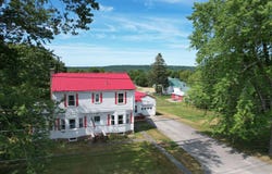 19 Gardner Avenue, Machias, ME 04654