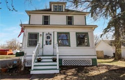 236 W 5th Street, New Richmond, WI 54017