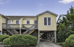 323 Brunswick Avenue W, Holden Beach, NC 28462
