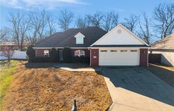 5800 Thomas RD, Fort Smith, AR 72916