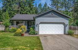 8562 N AUDUBON DR, Hayden, ID 83835