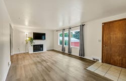 915 N Bowdish Rd, Spokane Valley, WA 99206