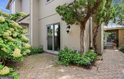 519 LINDY Lane, BALA CYNWYD, PA 19004