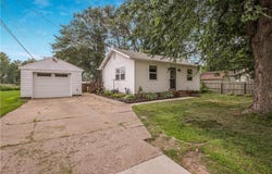 313 Summit Avenue, Chippewa Falls, WI 54729