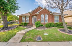 114 Stonecreek Drive, Irving, TX 75063