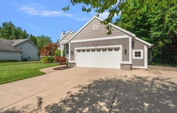 149 Elwood Court, Holland, MI 49424