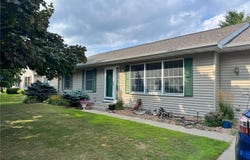 913 Valley View Road, Lake City, MN 55041