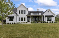 4808 Lakeview Drive, Greenwood, IN 46143