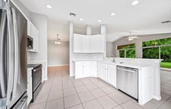 446 Lexington Avenue SW, Vero Beach, FL 32962