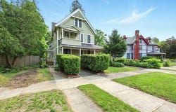 163 Thompson St, Springfield, MA 01109