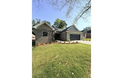 129 Oak Point Dr., Plantersville, MS 38862