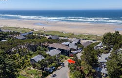 44 NORTH AVE, Manzanita, OR 97130