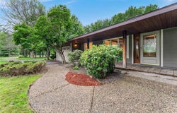 11440 Saint Croix Trail N, Stillwater Twp, MN 55082