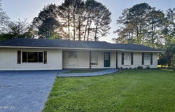 1124 Smith Lane, Monticello, MS 39654
